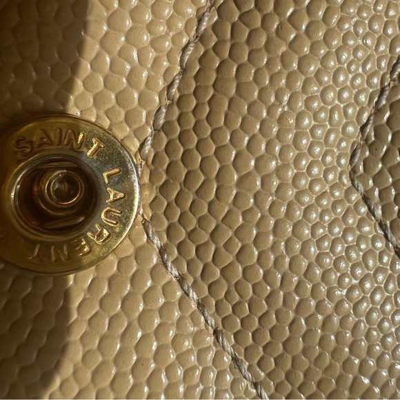 Beige YSL cassandre wallet on chain - Picture 7 of 13